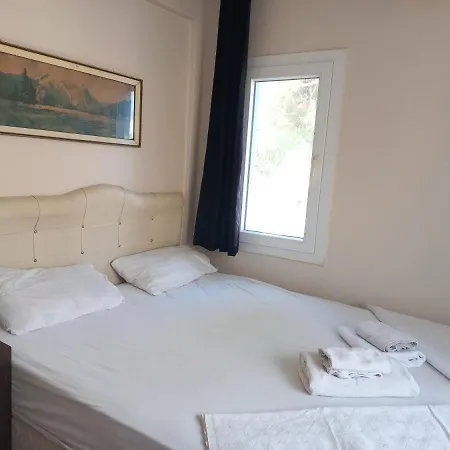 Blue Отель Кешме