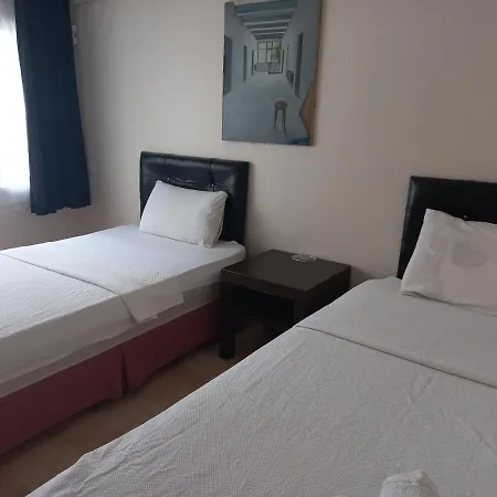 Hotel Blue 2*